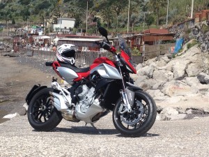 mv agusta stradale 800