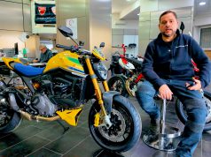 Ducati omaggia Ayrton Senna con la Monster