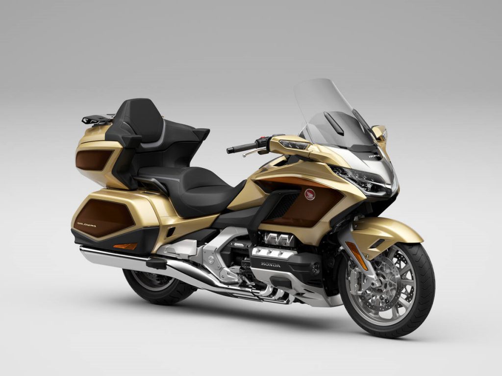 25YM HONDA GL1800 GOLD WING TOUR