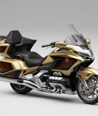 25YM HONDA GL1800 GOLD WING TOUR